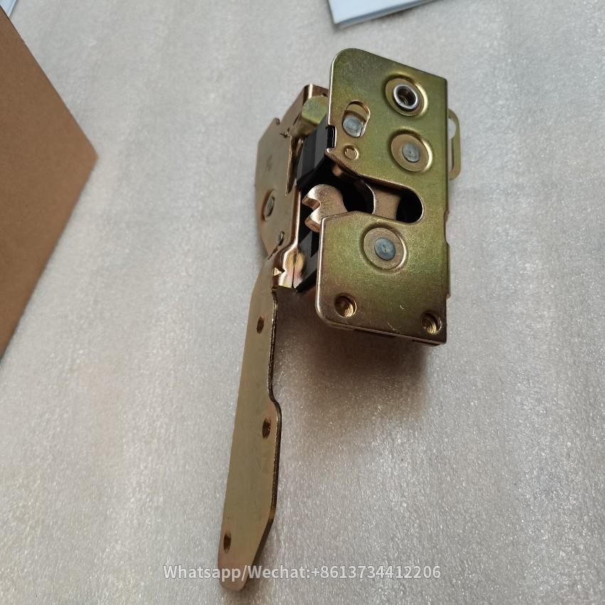 Cabin Right Door Lock WG1664340009 HOWO Cabin Parts for Sinotruk HOWO Parts