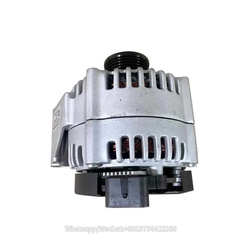 HOWO Spare Parts Engine Parts VG1246090017 28V Alternator Sinotruk