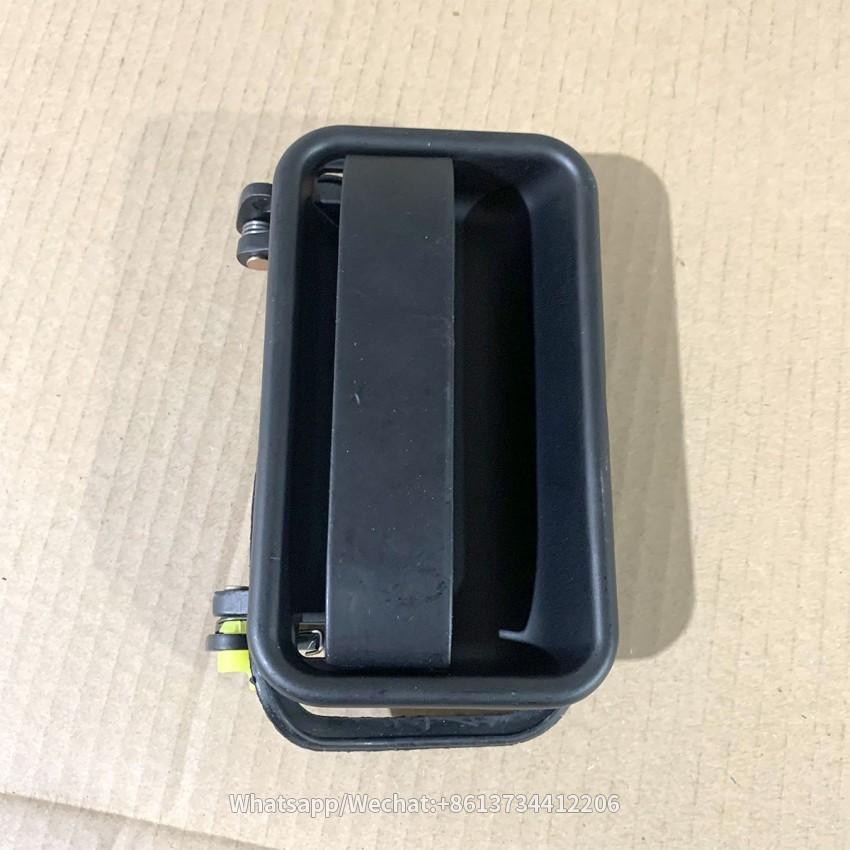 FAQ for HOWO Truck Spare Parts Outer Door Handle Wg1642340101 Q: Are you Dealer or Factory for HOWO Truck Spare Parts Outer Door Handle Wg1642340101? A: We are the factory, and we produce more than 2