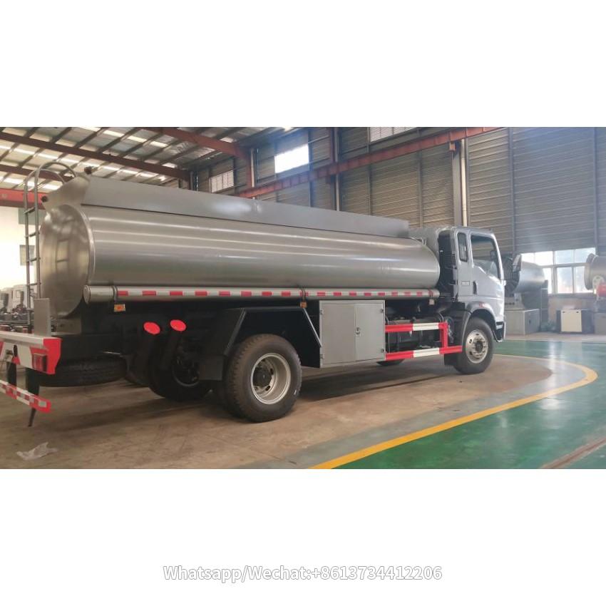 Howo Light Duty 10000liters Fuel Tanker Truck
