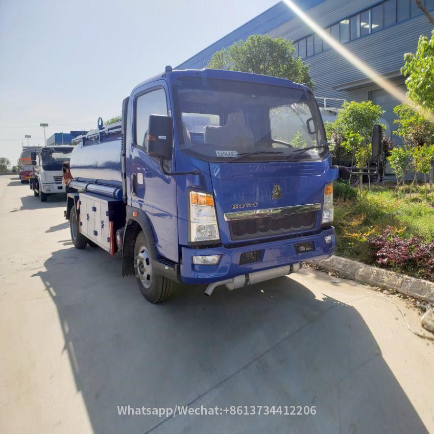 Howo Light Duty 5000l Fuel Tank Truck