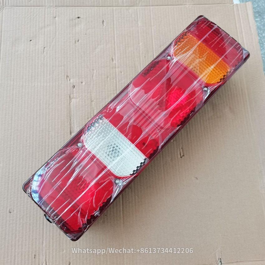 Rear Combined Lamp (Right) Spare Parts for SINOTRUK HOWO A7 Part No. WG9925810002