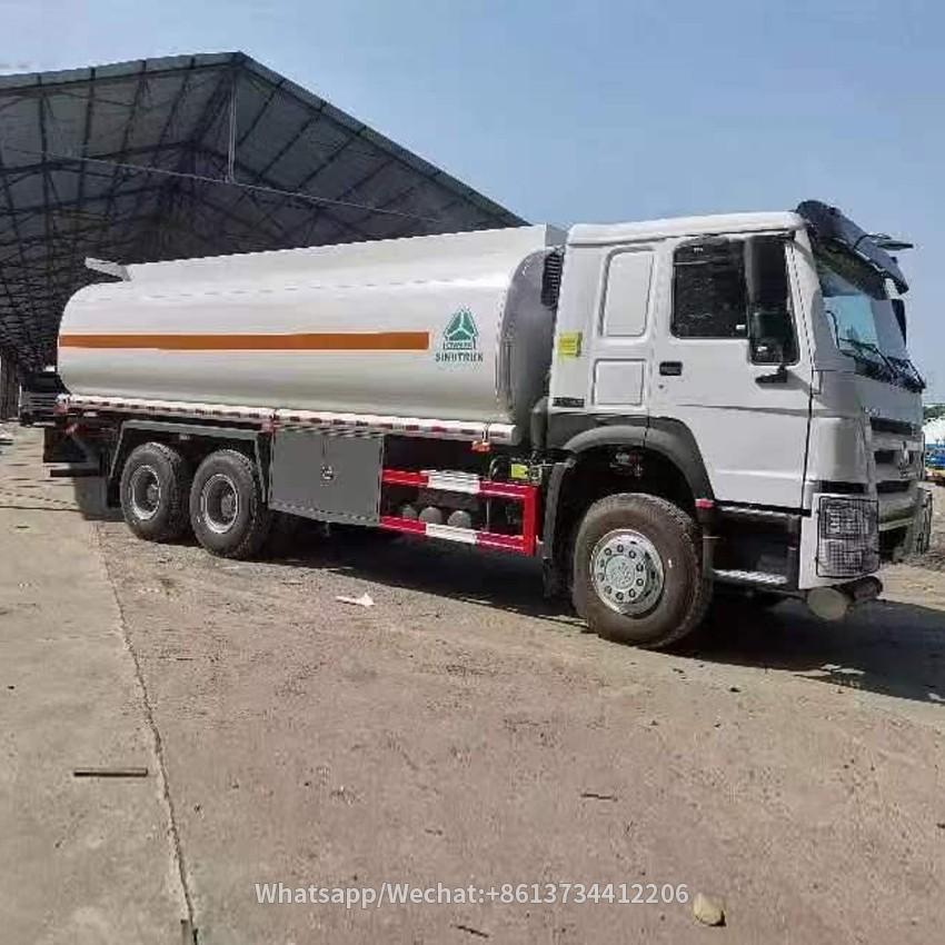 Sino Truck Howo Ten Wheeler Oil Tanker Truck