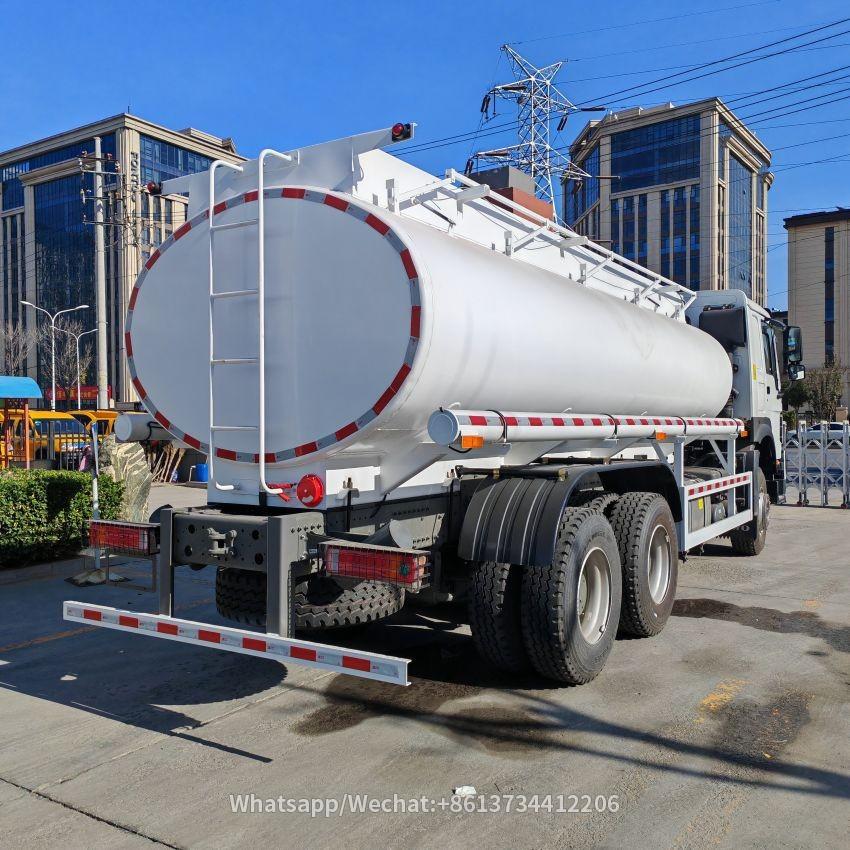 Sinotruck Howo 10 Wheel Fuel Tank Truck