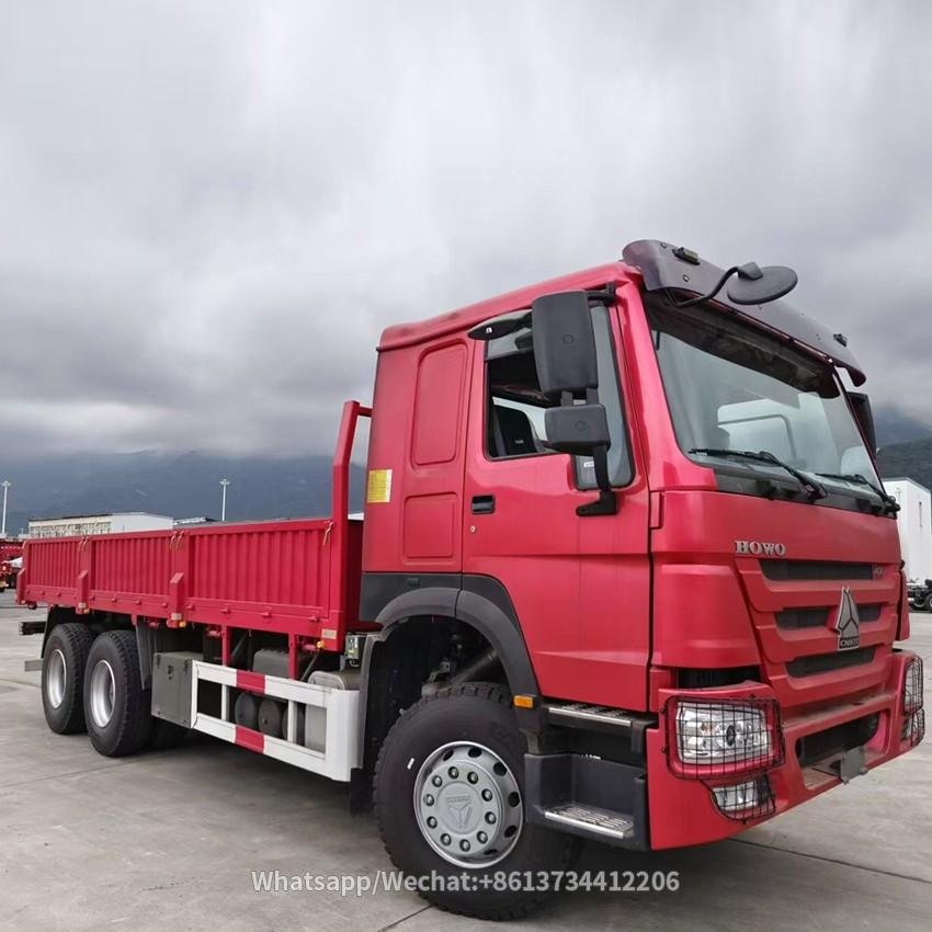 Sinotruk 6x4 400hp 10 Wheeler Howo Side Wall Cargo Truck