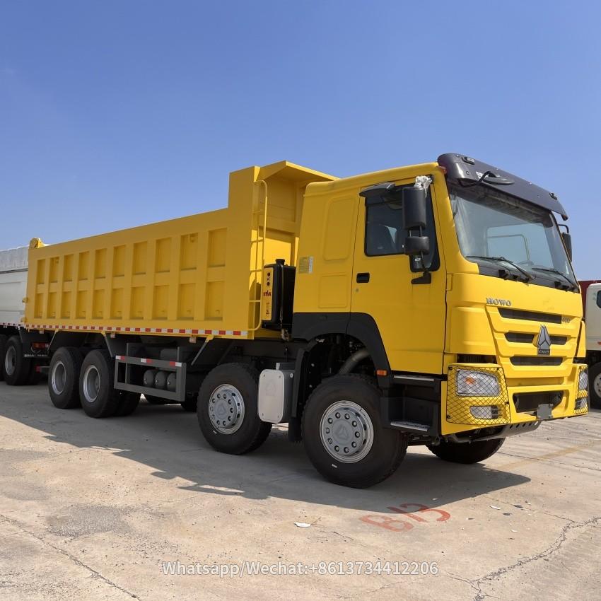 Sinotruk 8X4 12 Wheeler Truck