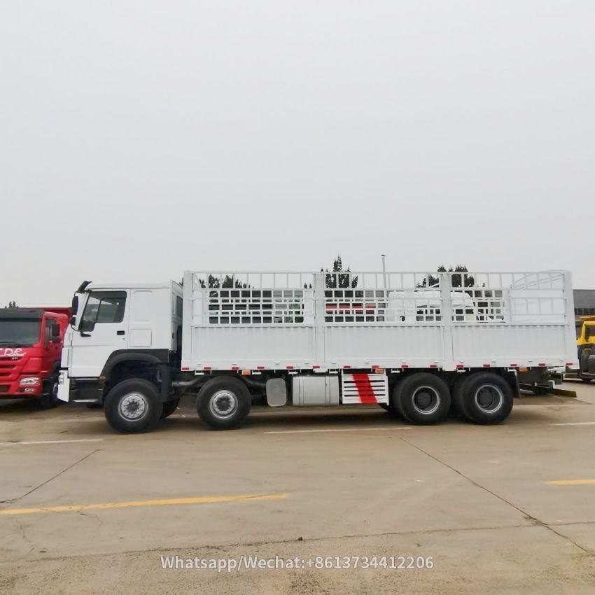 Sinotruk 8x4 Howo Fence Cargo Truck