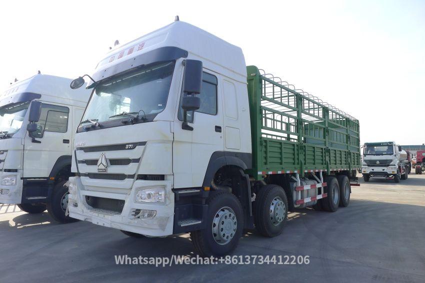 Sinotruk 8x4 Howo Fence Cargo Truck