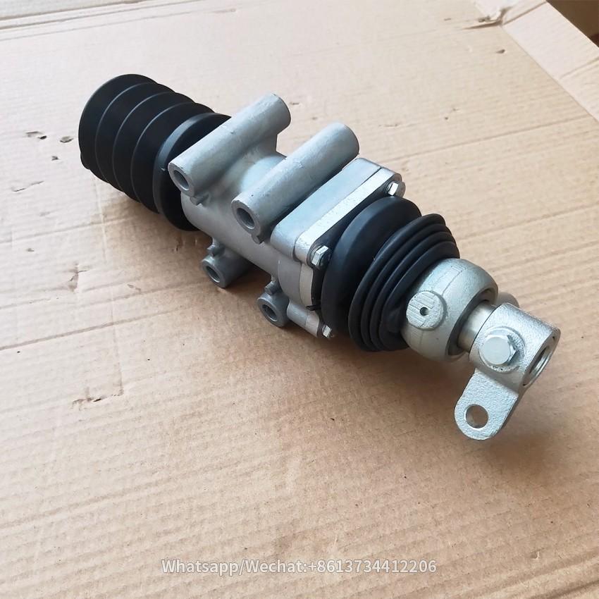Sinotruk HOWO Parts Gearbox Shift Booster 0627207001