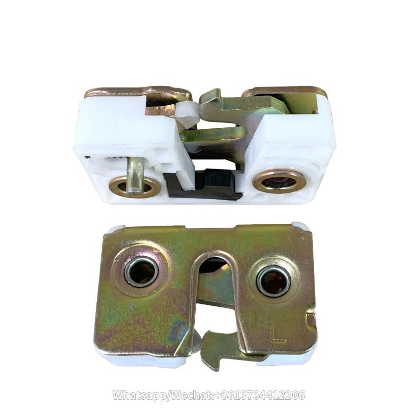 Sinotruk HOWO Truck Parts Cab Door Lock Block WG1642340012