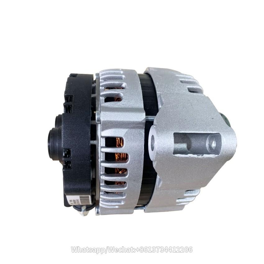 Sinotruk HOWO Truck Spare Parts 28V/70A Alternator VG1095094002