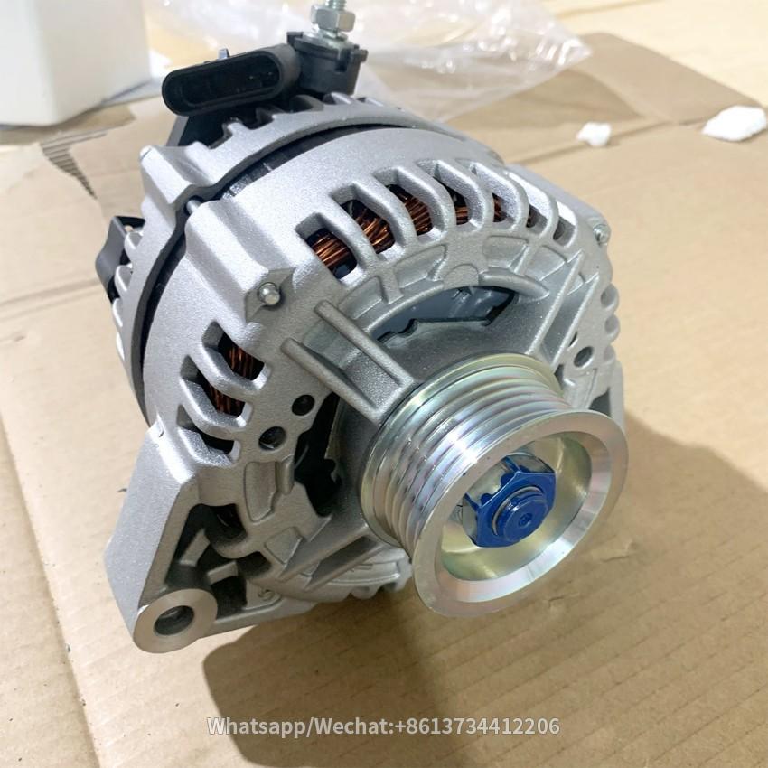 Sinotruk HOWO Truck Spare Parts 28V/70A Alternator VG1095094002