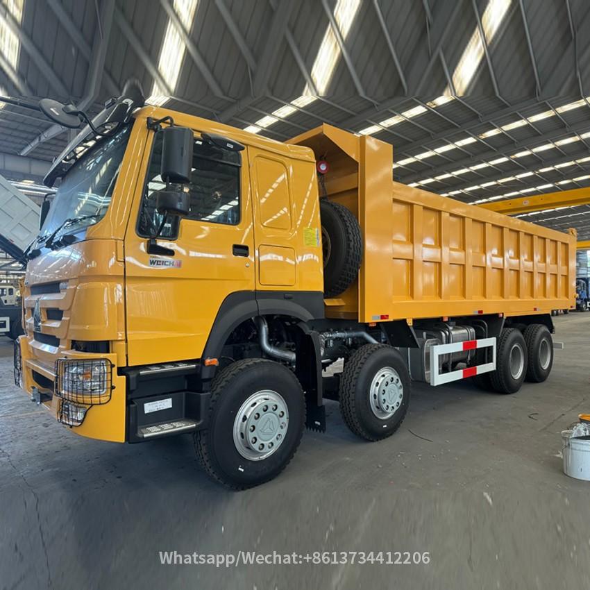 Sinotruk Howo 8X4 Dump Truck
