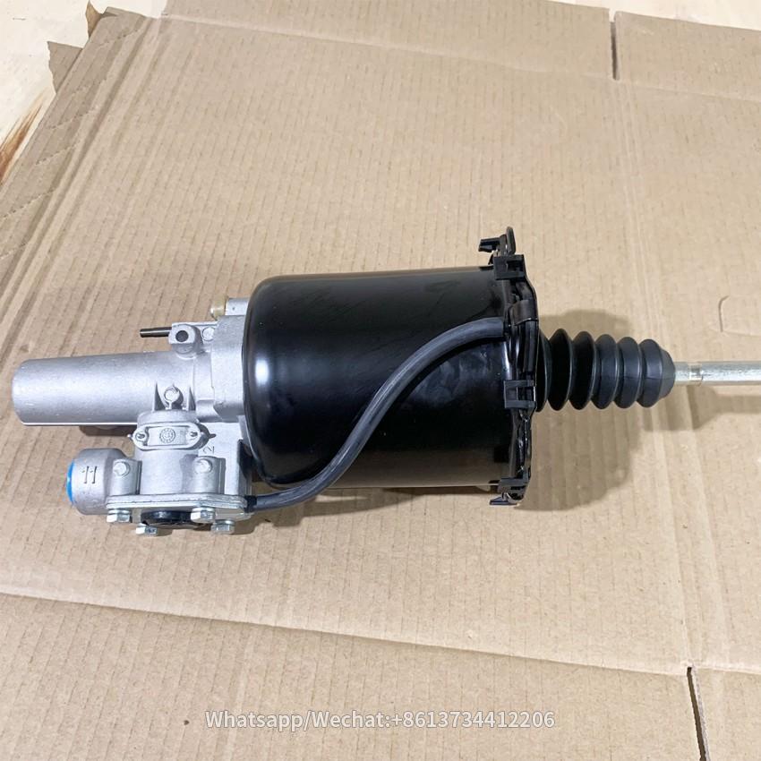 Sinotruk Howo Chassis Parts Clutch Booster Cylinder WG9725230041