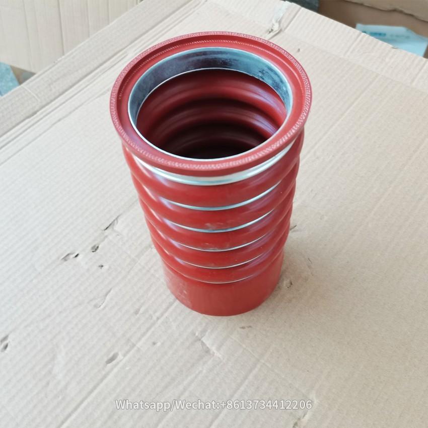 Sinotruk Howo T7 INTERCOOLER HOSE WG9925530068