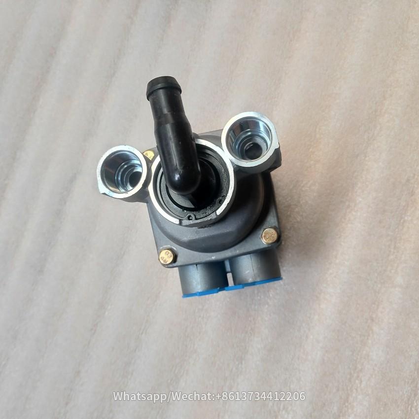 Sinotruk Parts WG9000360520 Foot Brake Valve for HOWO A7 Truck